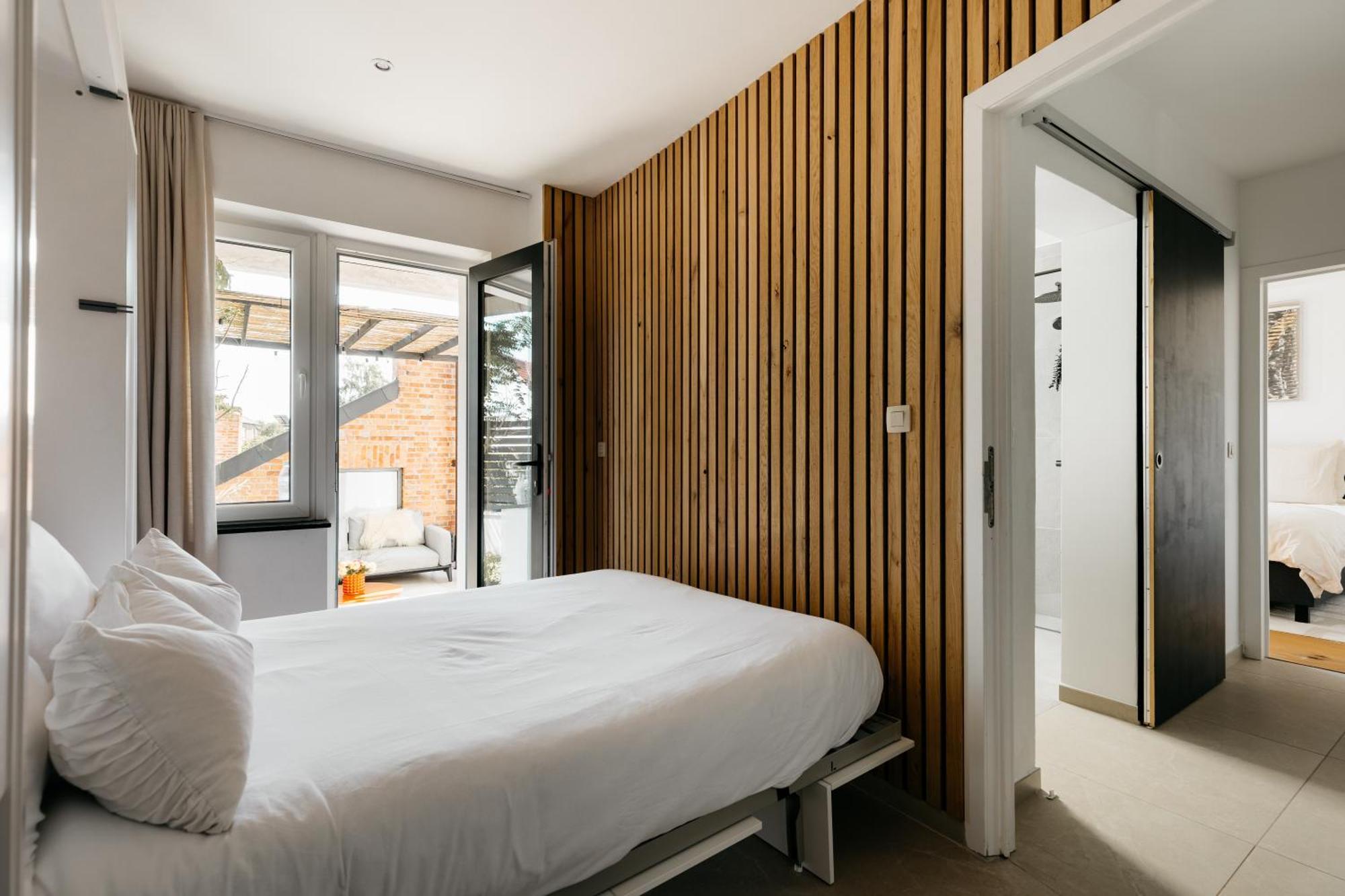 The Edgewater Suites - Park View Namur Exterior foto