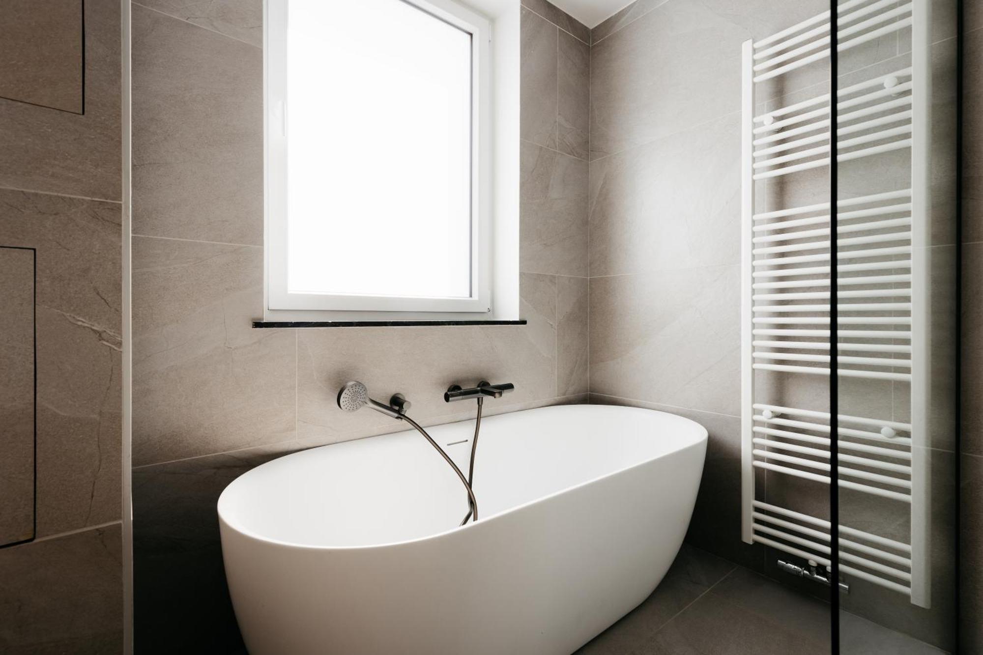 The Edgewater Suites - Park View Namur Exterior foto